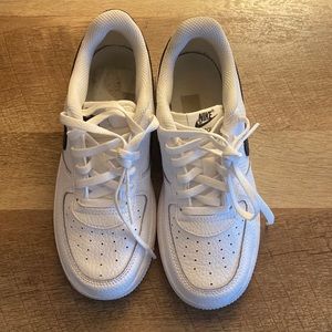 Kids sneakers - Nike Air Force 1 - size 2.5
